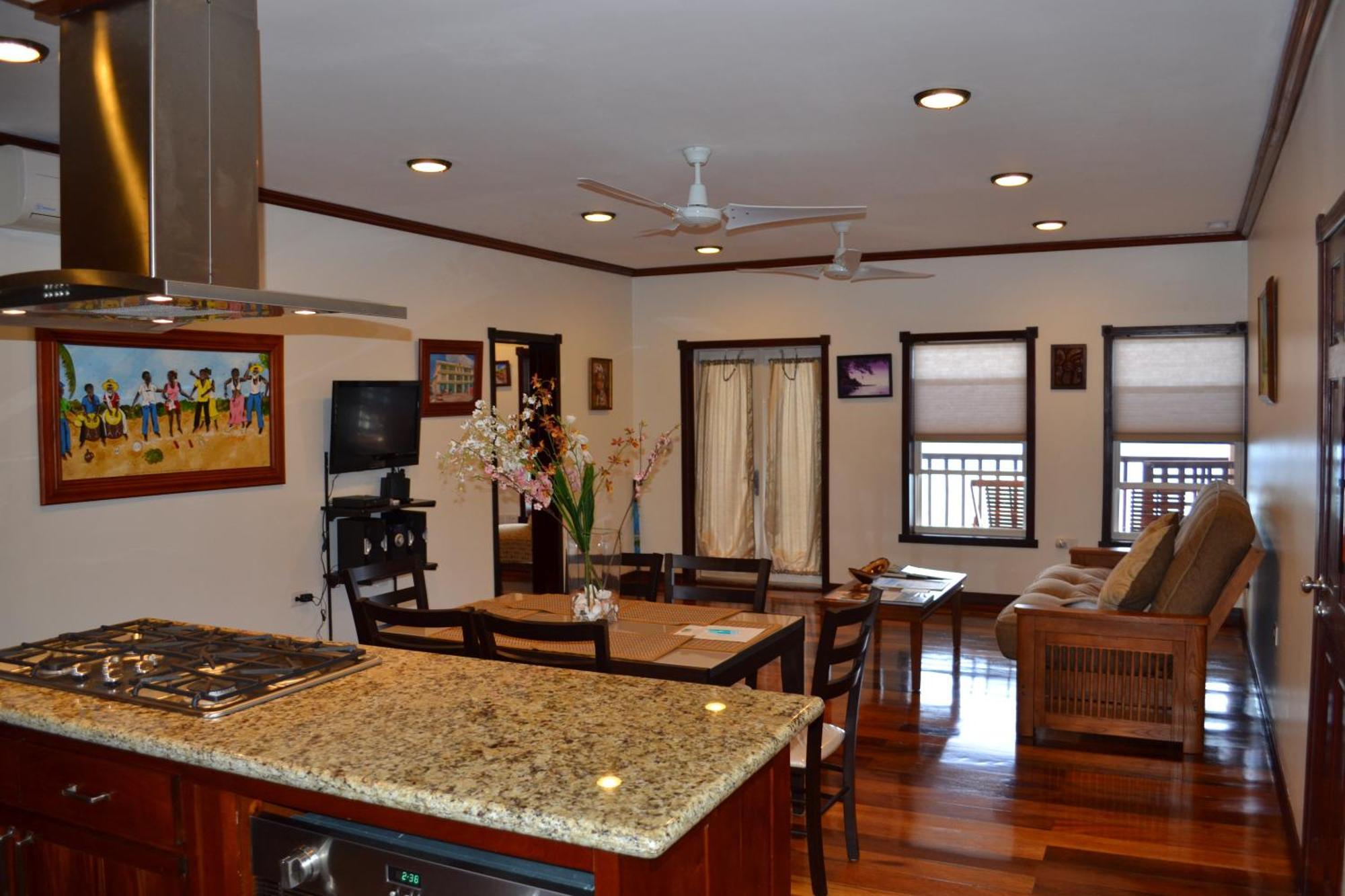 Belizean Nirvana Placencia Rum bild