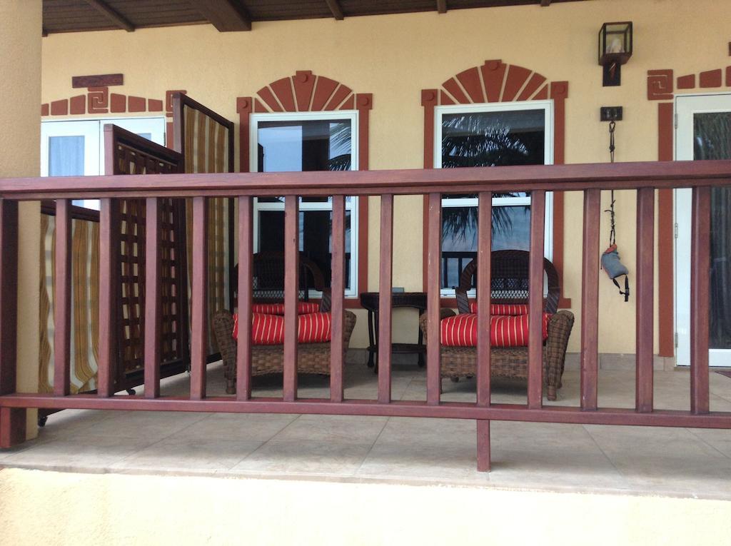 Belizean Nirvana Placencia Rum bild